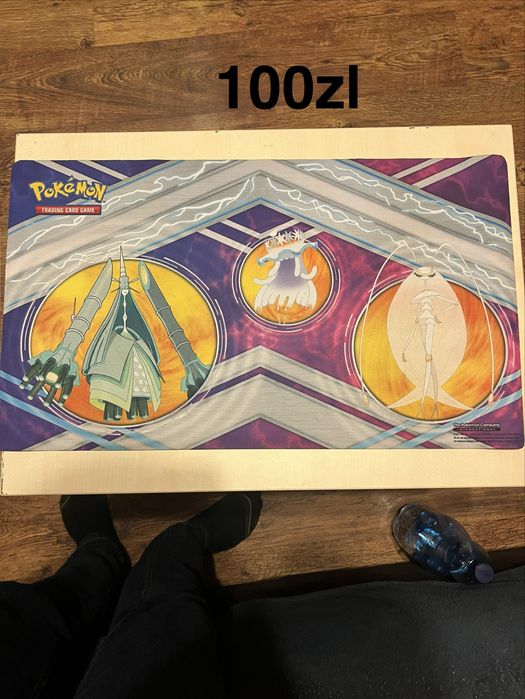 Mata kolekcjonerska pokemon z zestawu ultra beasts 2017