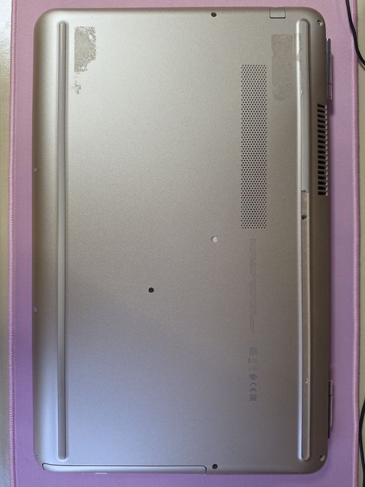 Portátil HP Pavilion 15‑aw001np – Windows 11 limpo + rato HP
