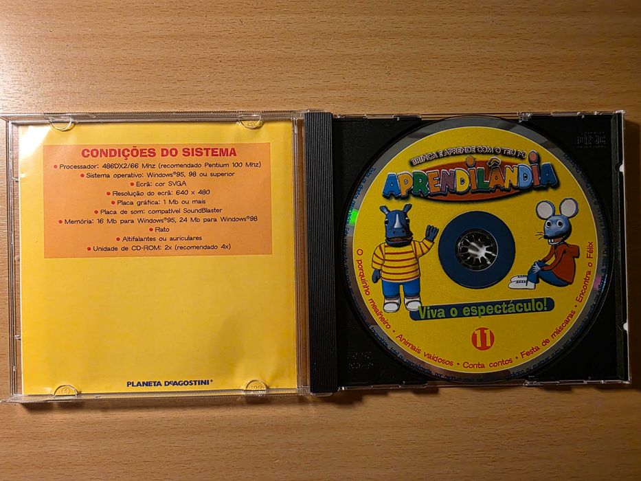 CD-ROM infantil "Aprendilândia" com cinco histórias