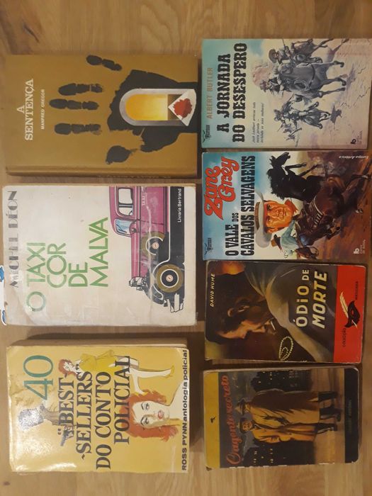 Livros de literatura Clássicos, inclui A Sentença e Taxi Cor de Malva