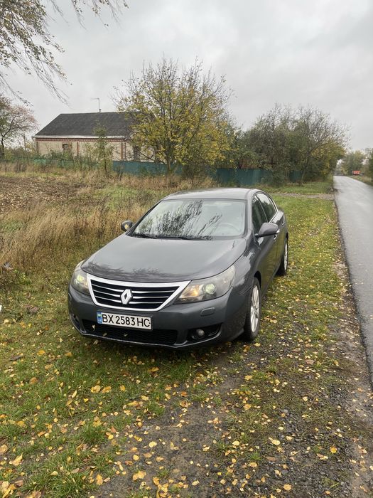 Renault Latitude 2011 2.0 максимальна комплектація