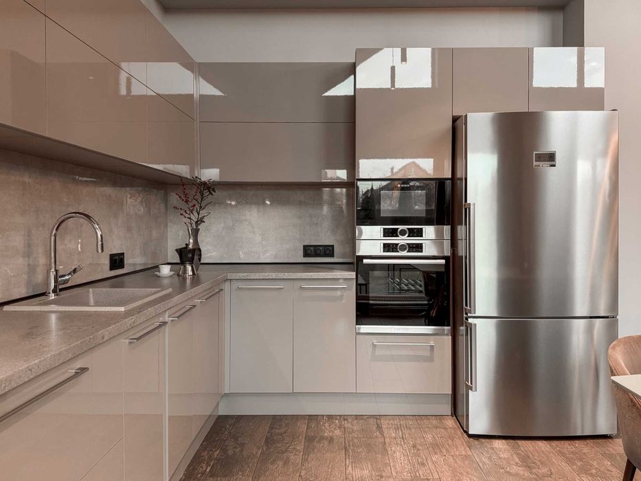 Будинок з ремонтом на 160 м2, 6 соток + відео. Від власника.