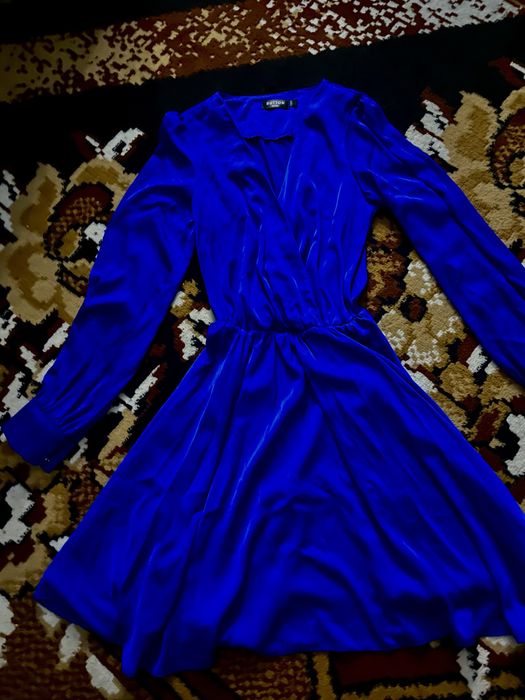 Два шикарних платья