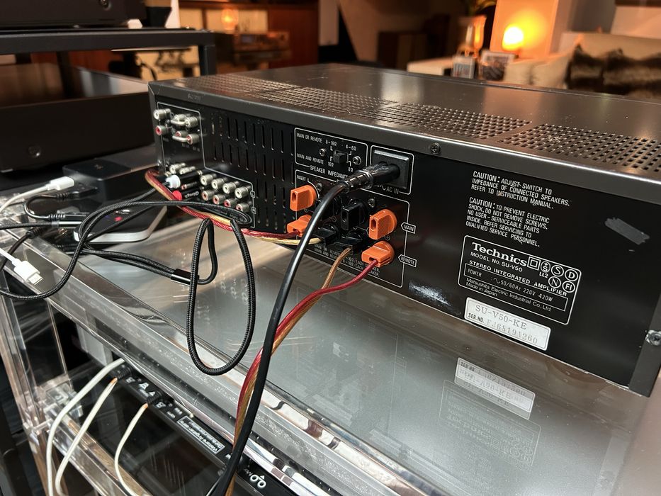 Amplificador Technics SU-V50, classe AA, excelente estado