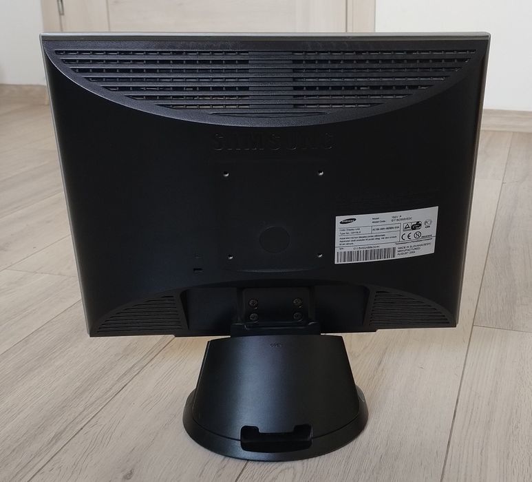 Monitor LCD Samsung SyncMaster 152v GH15LS