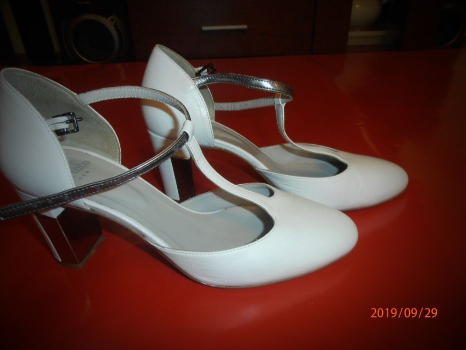 Eleganckie buciki portugalskie Perlato rozm. 38
