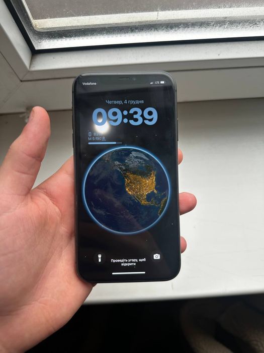 11 айфон гарний стан