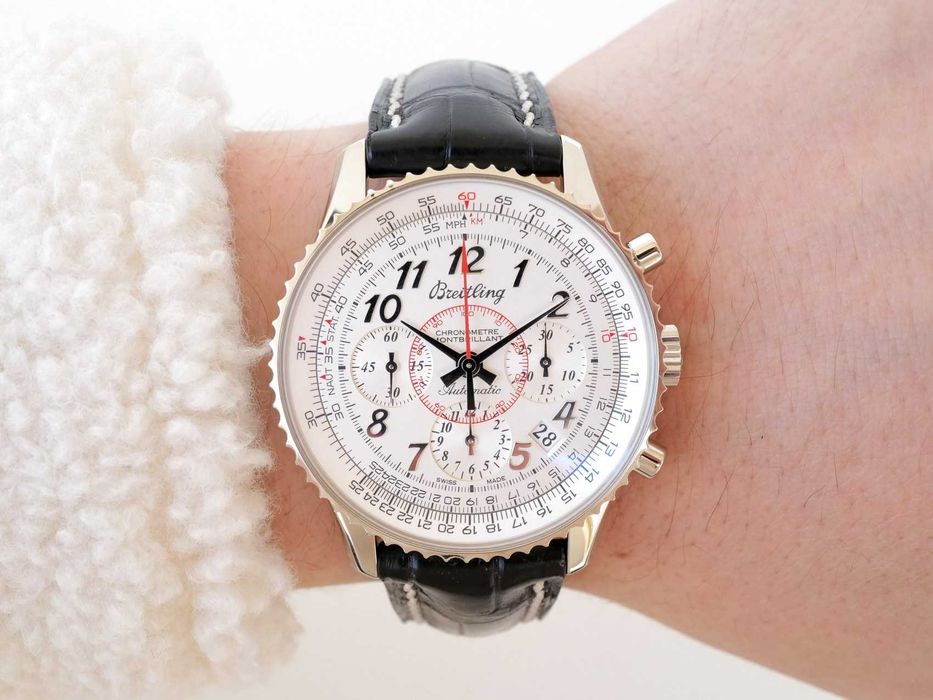 Breitling Navitimer Montbrillant 01 Chronograph 40