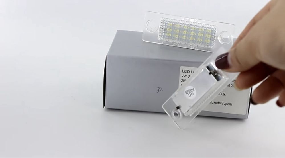 Подсветка номера Led світлодіодна vw t5 golf caddy освітлення мот
