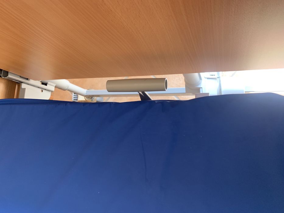 Cama articulada eléctrica