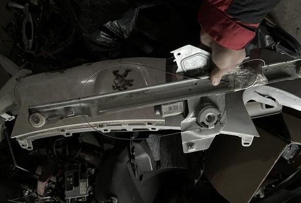 Стеклоподъемник мотор Citroen Berlingo Peugeot Partner