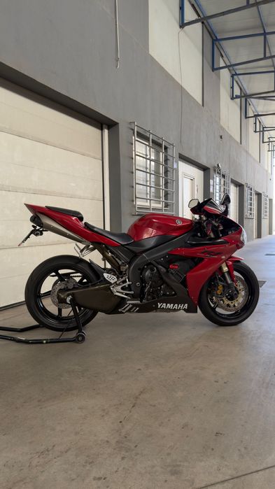 Yamaha YZF - R1 2004