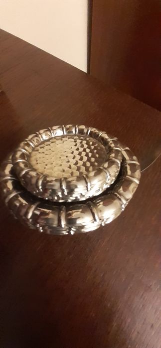 Stary zestaw podstawek na szklanki i kieliszki