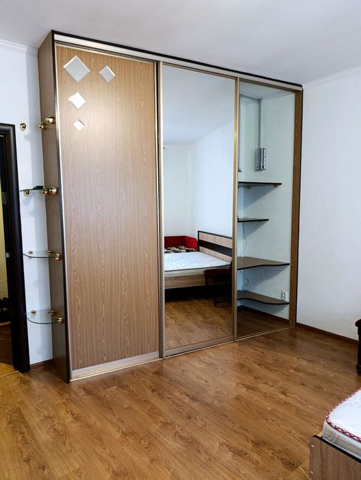 Оренда 1кімнатної Озерна Лісогринівецька