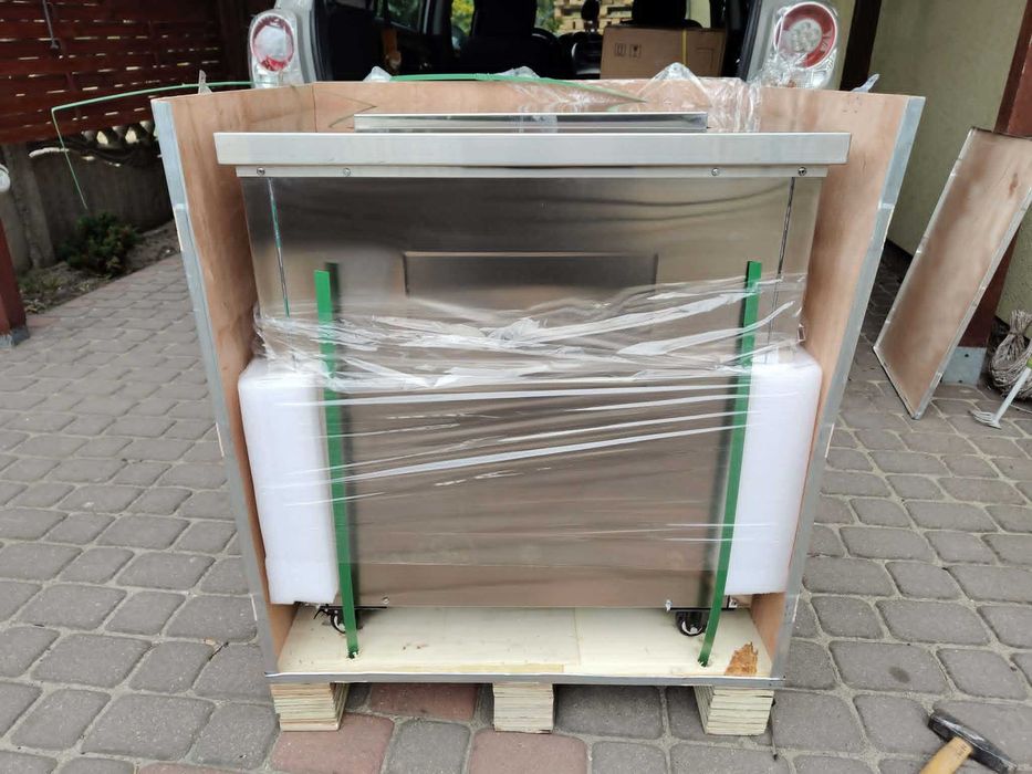 Zamrażarka do lodów rzemieślniczych z formą do lodów na patyku 1400W
