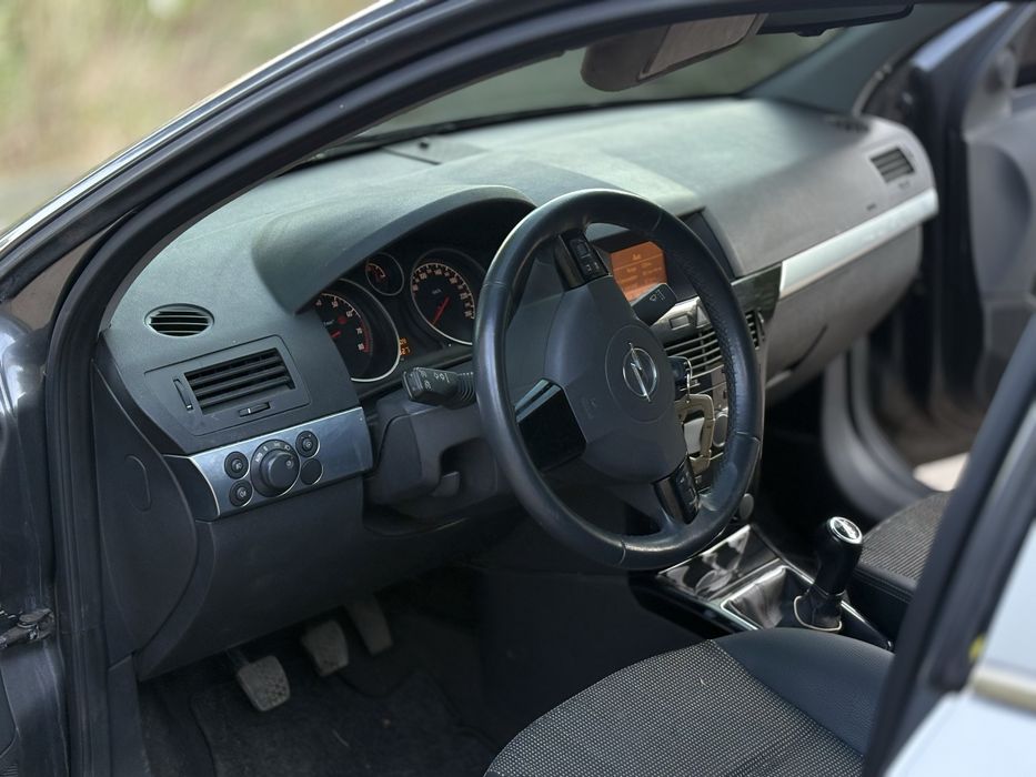 Opel Astra H 2009