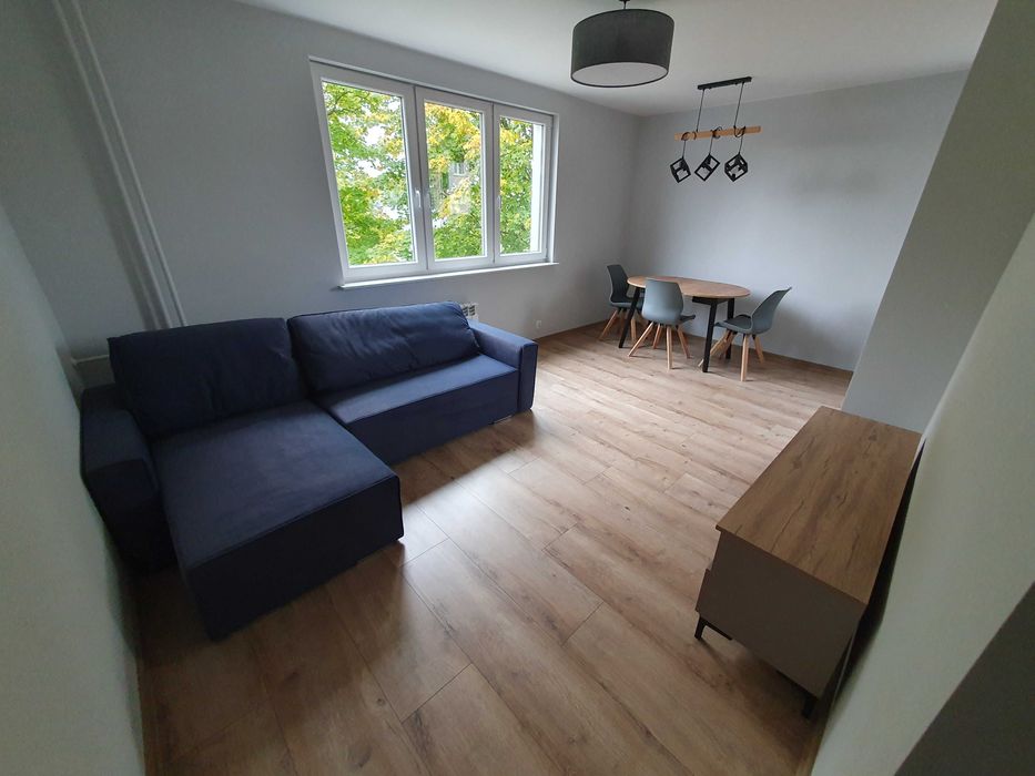 2 pokoje po remoncie, ogrodzony blok z parkingiem - od 1 stycznia 2026