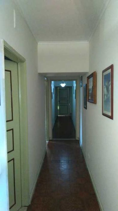 Apartamento T4 ao Jardim da Carreira