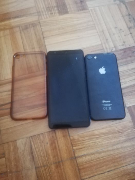 Estou a vender o telemóvel