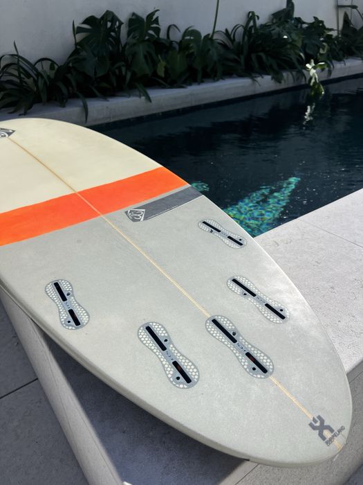 Prancha surf JR Jason Rodd 6”1 27,6L