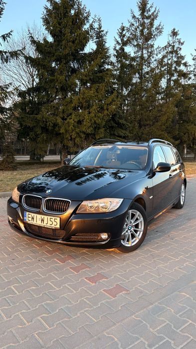 BMW 318i Touring 2009 2.0 benzyna N43 manual 235 636km