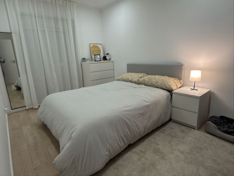 Cama ikea 140x200