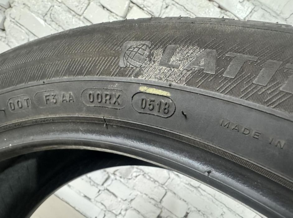 Літні шини Michelin 255/45 R20