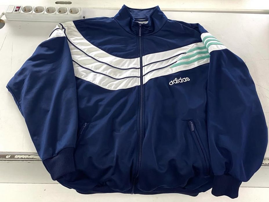 Олимпийка адидас винтаж мастерка adidas zne бомбер адик поставка вещей