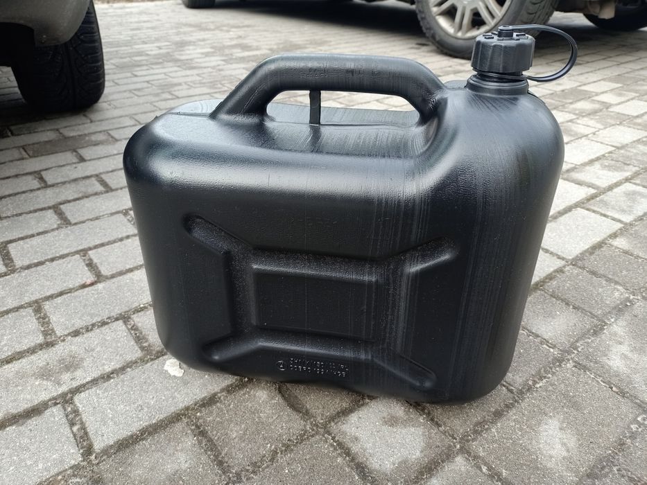 Baniak Kanister na paliwo