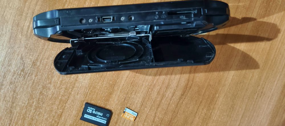 Psp e1004 + карта памяти на 32 гб