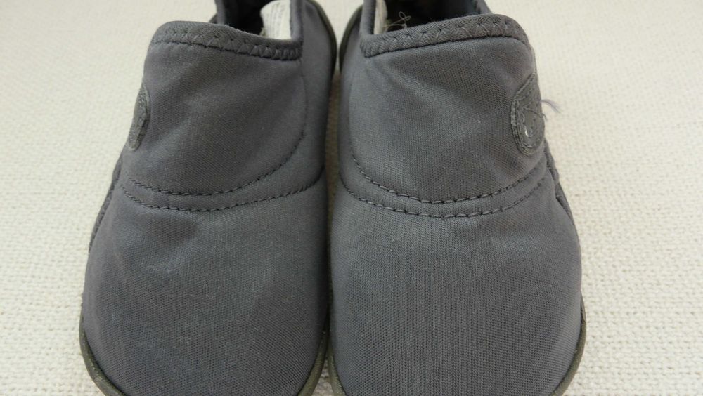 Kapcie szare Decathlon, na rzep, Rozmiar 28