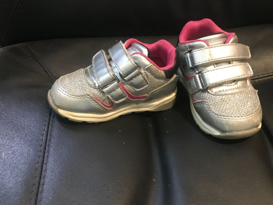 Кросівки для дівчинки ортопедичні Chicco   20   розмір