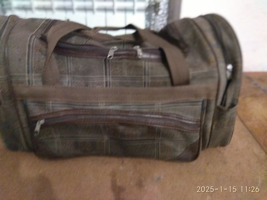 Сумки дорожні нові та вживані