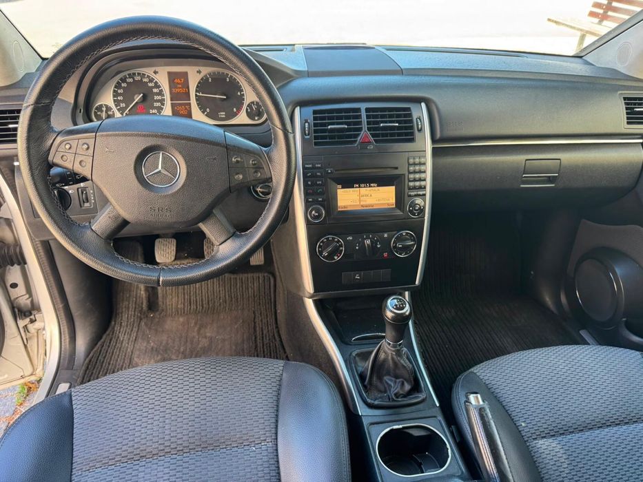 Vendo Mercedes B 180