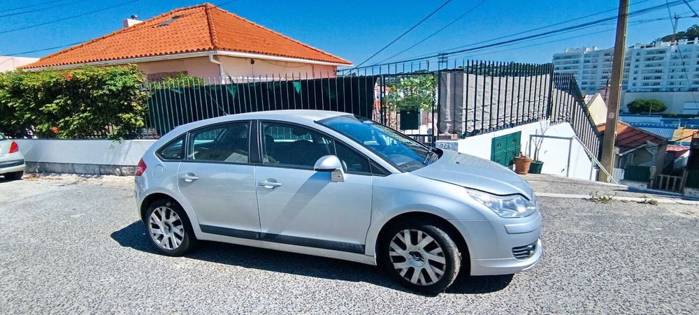 Carro a venda . Negociável