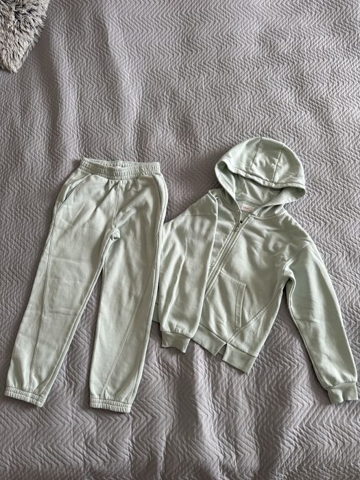 Спортивний костюм reservered для дівчинки , в школу