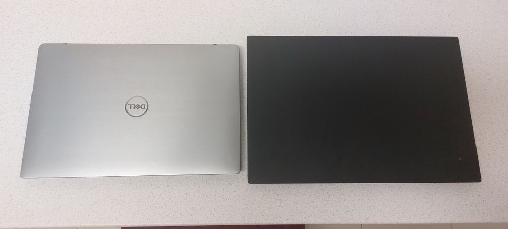 Portáteis Lenovo e Dell