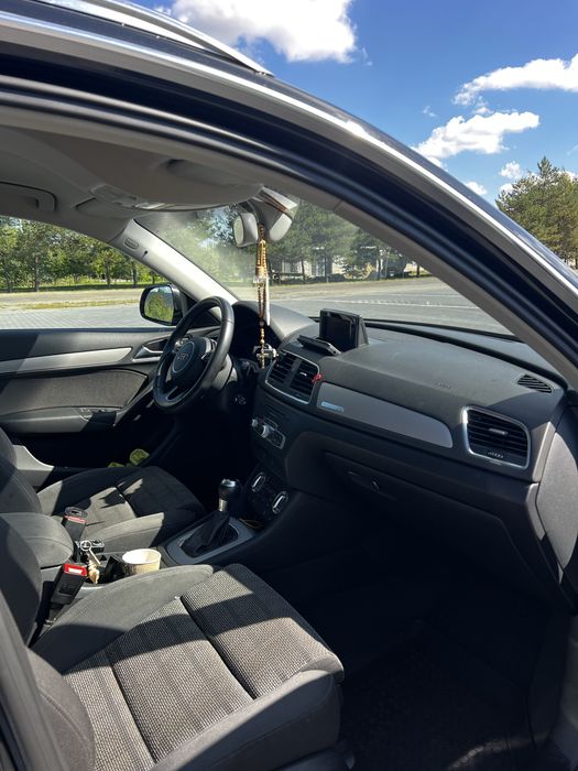 Audi Q3 2013 рік