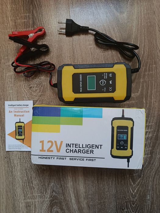 Зарядний пристрій для автомобільного акумулятора 12V 6A