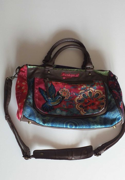 Carteira Desigual