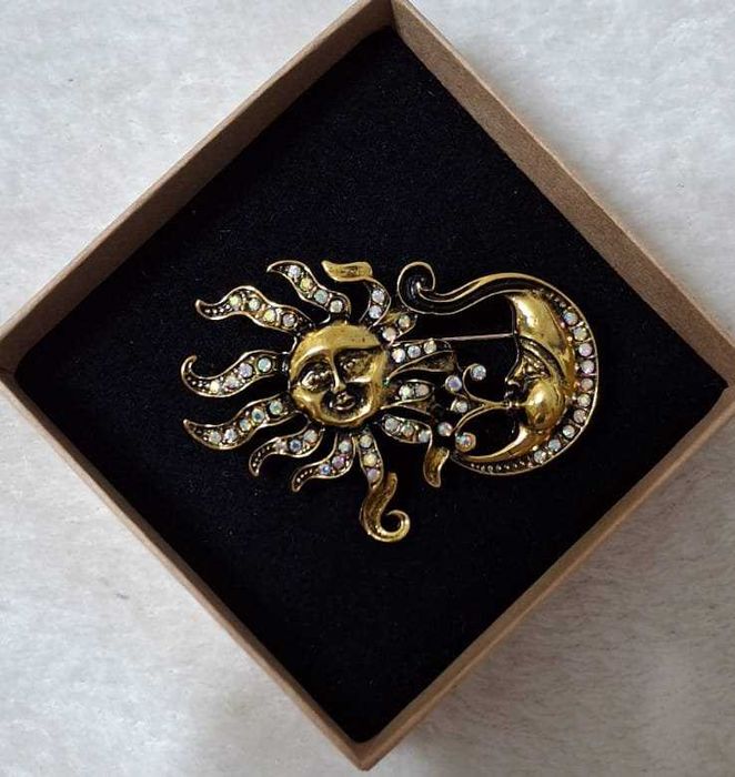 Broszka słońce i księżyc – styl vintage