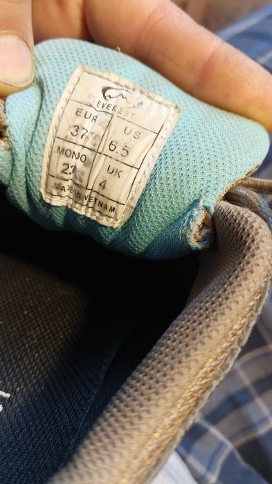 Кросівки EVEREST