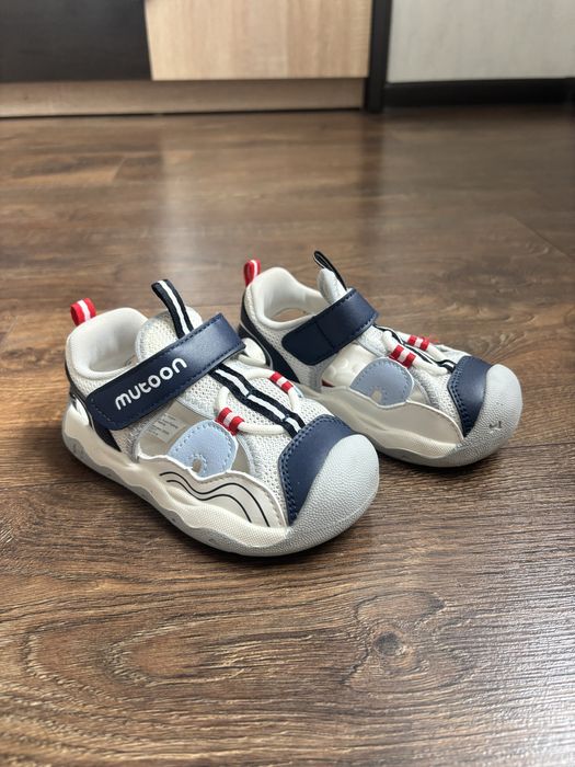 Босоніжки дитячі 16 см 16.5 см устілка