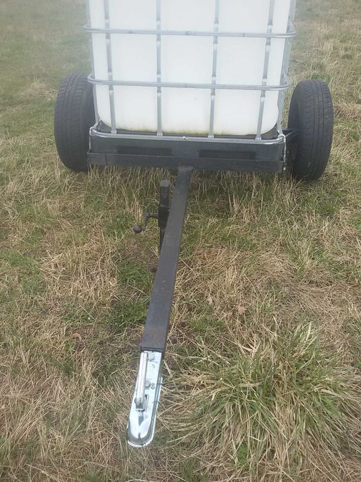 zbiornik 1000l mauzer 600l paletopojemnik mobilny na przyczepce