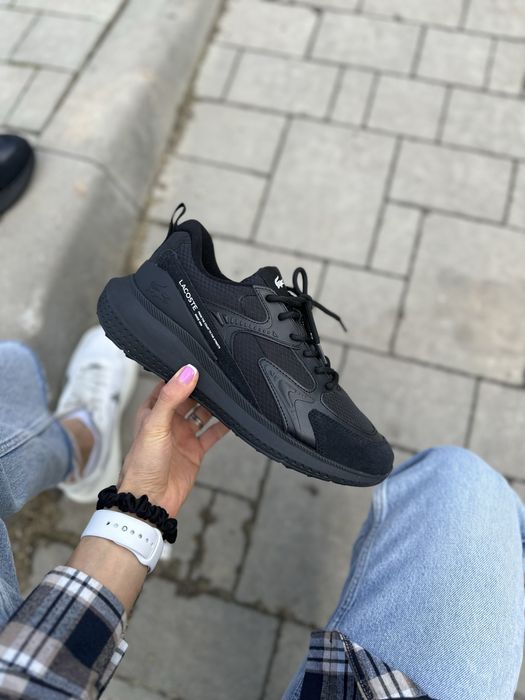Чоловічі оригінальні кросівки Lacoste L003 EVO 124 3 SMA
