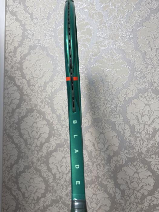 Wilson Blade 100 v10 300