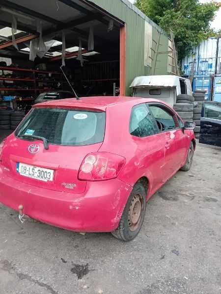 Бампер Toyota Auris розборка шрот