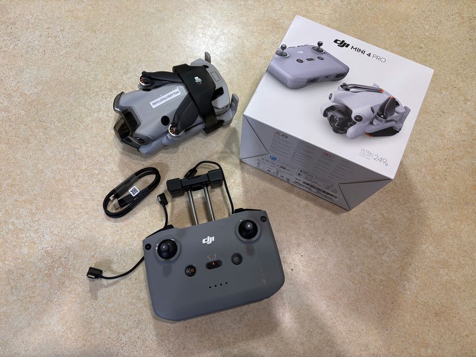 Dron DJI Mini 4 Pro (RC-N2)