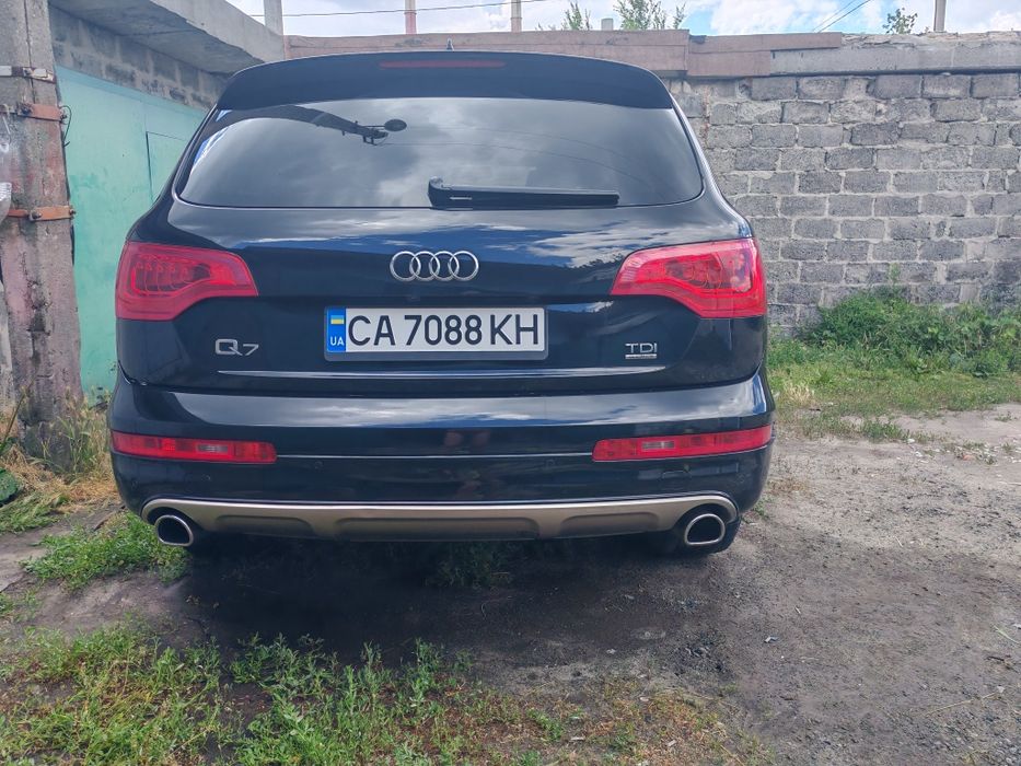 Ауди Q7 продам 2015