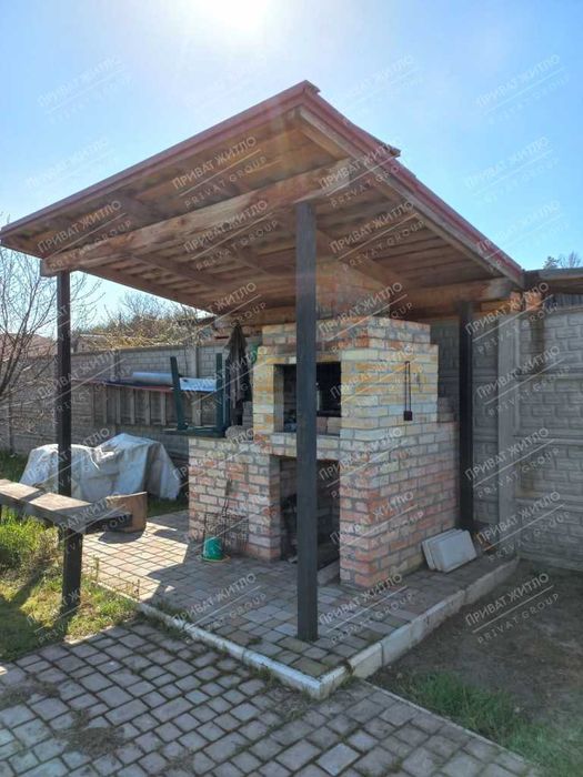 Дача в Лісових Полянах серед сосен